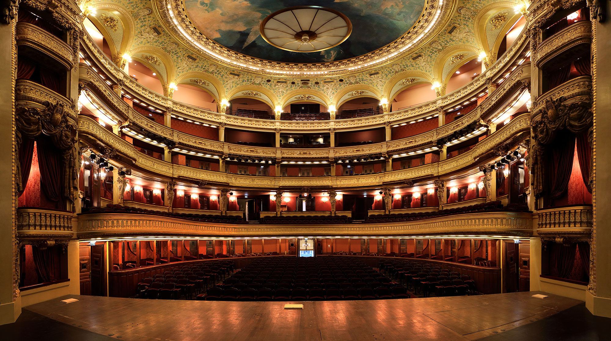 Dissertation comique theatre