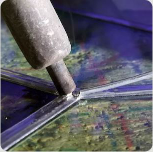 La restauration des vitraux anciens