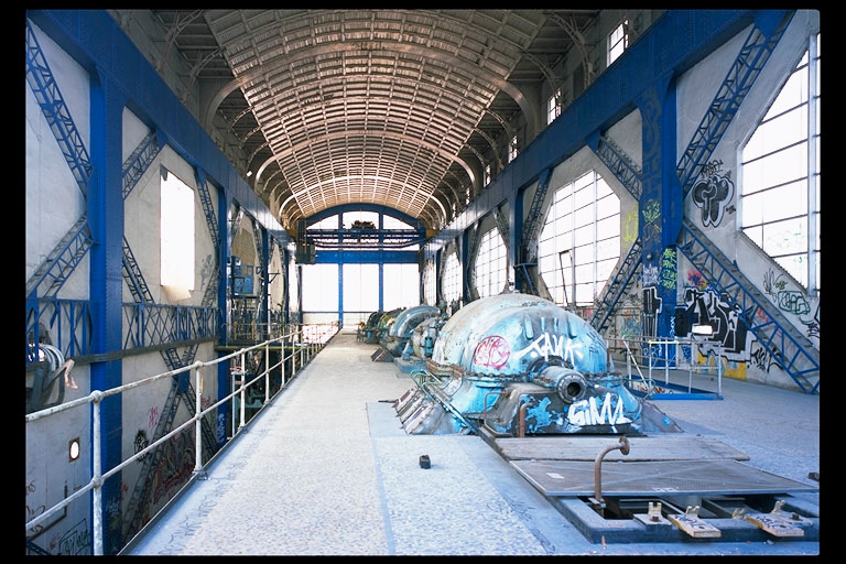 Chantier de construction de l'école d'architecture Paris Val de Seine. État des lieux 2001