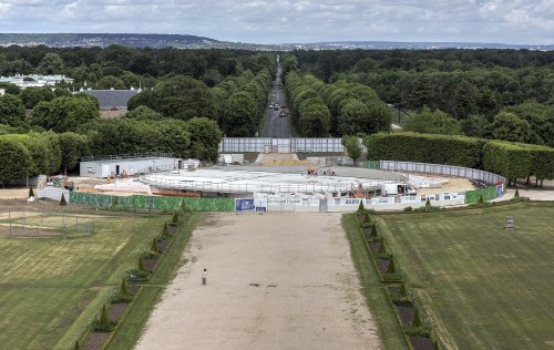 Mise en œuvre de la dalle en béton armé en fond de bassin